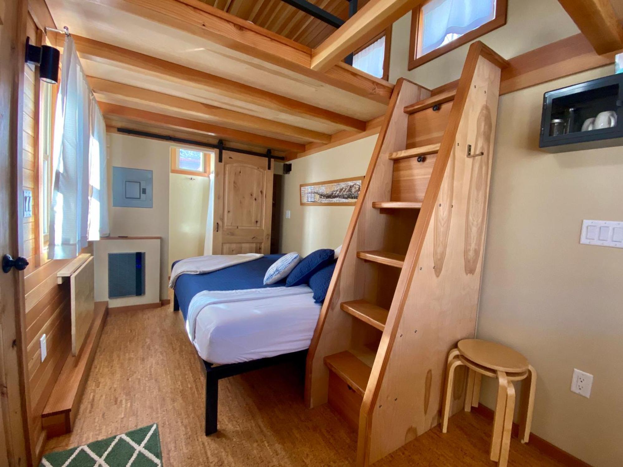 Weecasa Tiny Home Resort Lyons Room photo