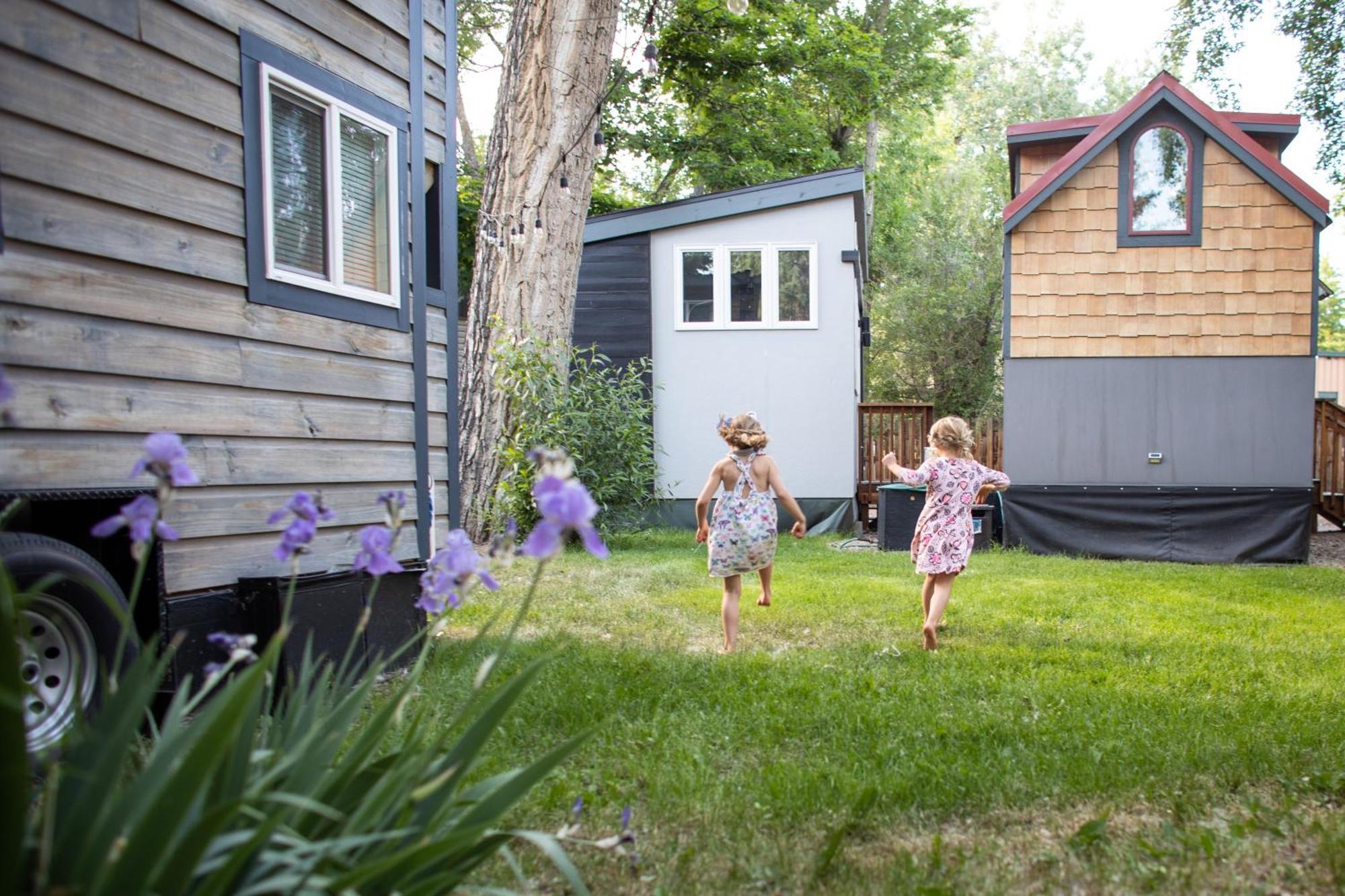 Weecasa Tiny Home Resort Lyons Exterior photo